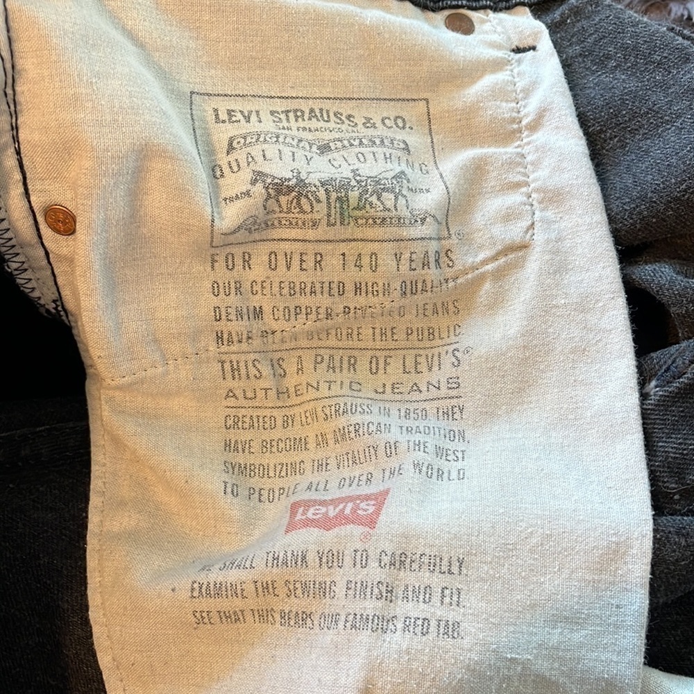 levis 550 made in usa 38x30 black relaxed fit tapered dst Jeans.  Great con. - Picture 5 of 7